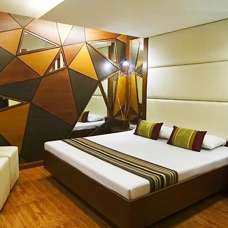 Hotel 2016 Manila Exterior photo