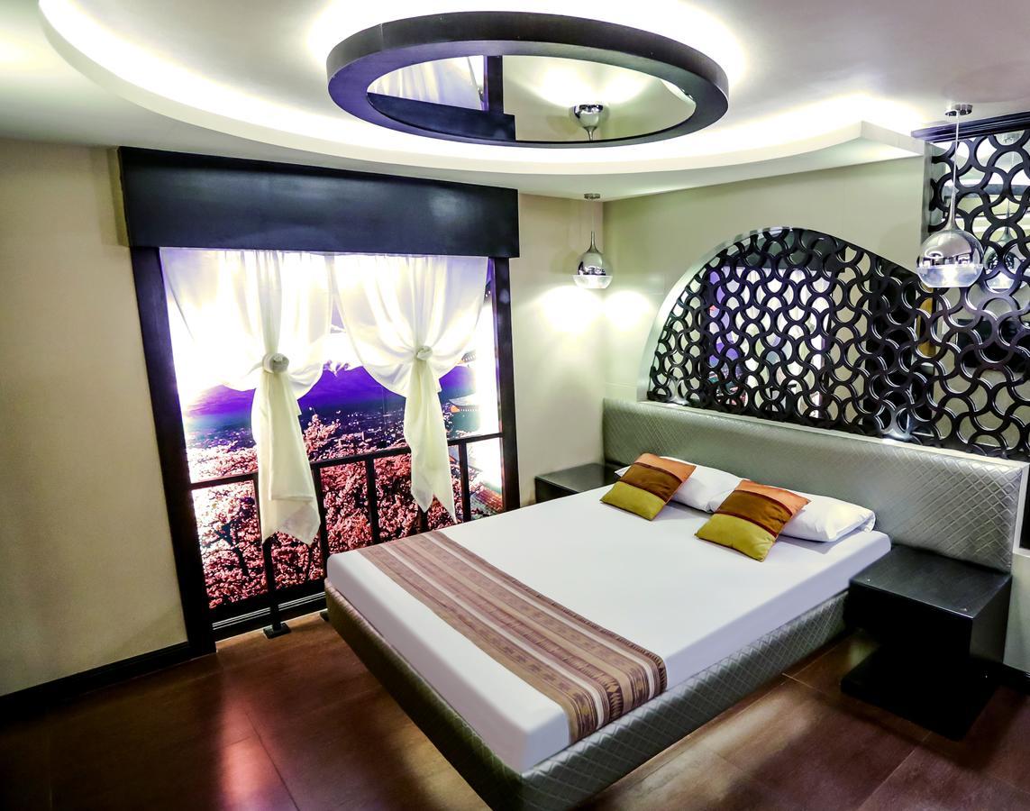 Hotel 2016 Manila Exterior photo