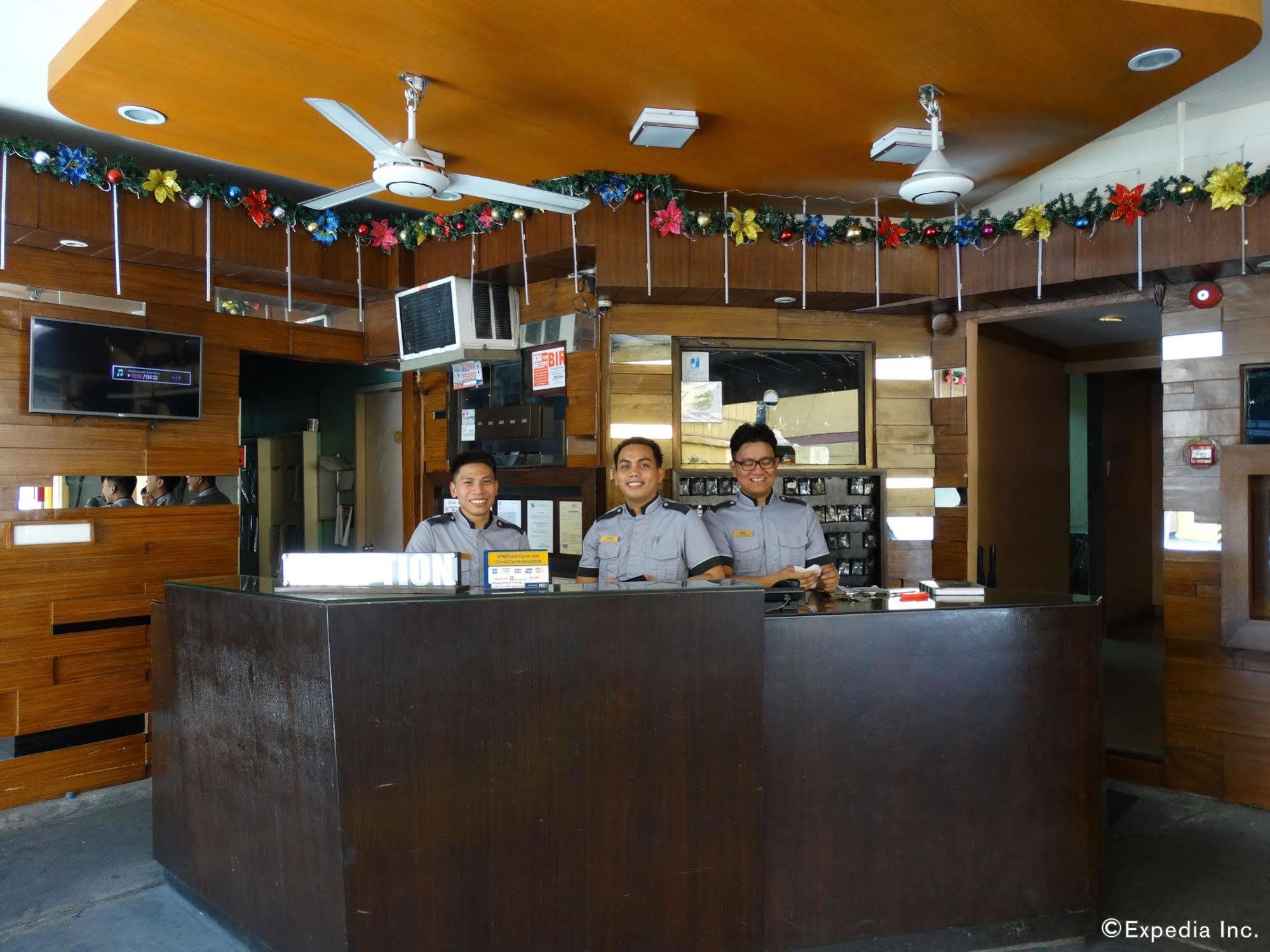 Hotel 2016 Manila Exterior photo