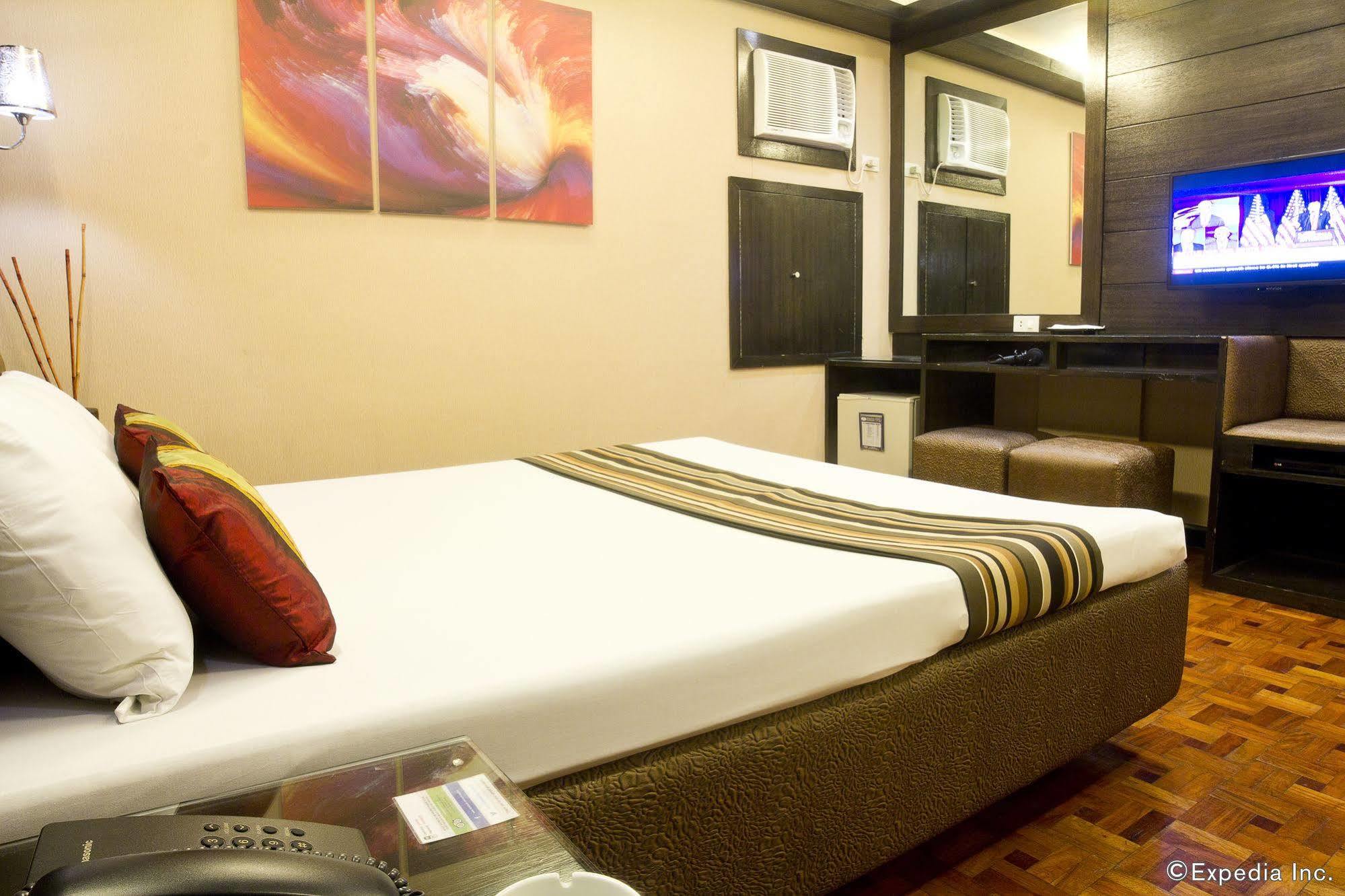 Hotel 2016 Manila Exterior photo